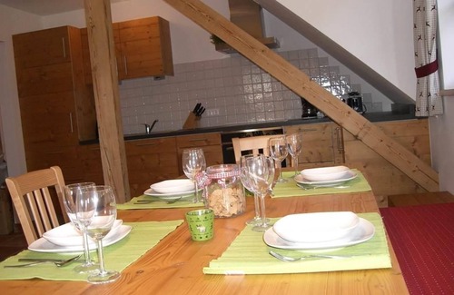 Vordergoriach Apartment | Brandstättergut - apartment/apartment, shower and bath, toilet, 2 bedrooms