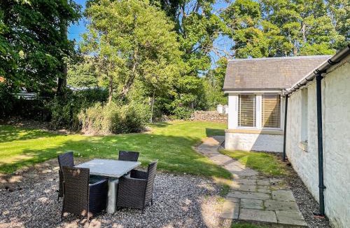 Clova House | Brandy Cottage - Ukc6855