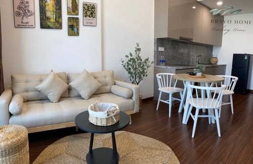 Gia Lam Apartment | Bravo home hanoi apartment 1+ bedroom, 1 bathroom, vip Vinhomes ocean park