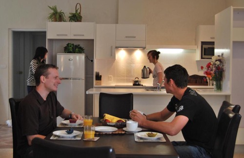 Murray Bridge East Bed & Breakfast | Brayfield Cottage