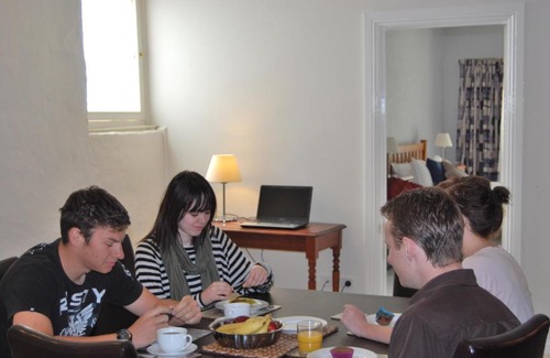 Murray Bridge East Bed & Breakfast | Brayfield Cottage