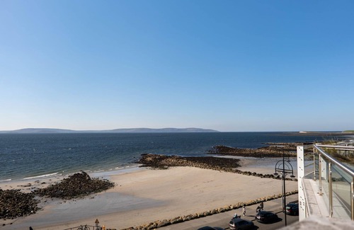 Galway Apartment | Breath-taking sea view apartment in Heart of Salthill, Galway