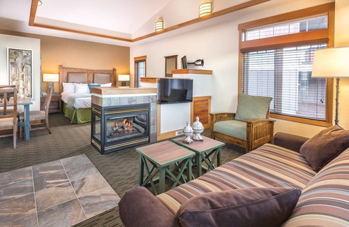 Deer Harbor Resort | Breathtaking in all directions!