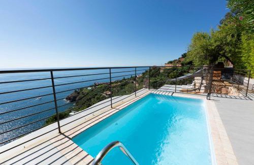 Theoule-sur-Mer Villa | Breathtaking luxurious villa with sea-view in Théoule sur Mer