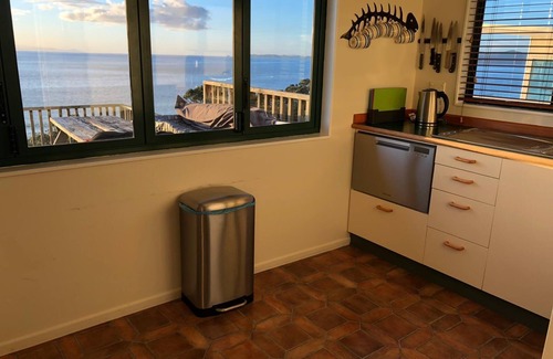 Opito Bay House | Breathtaking position at Otama