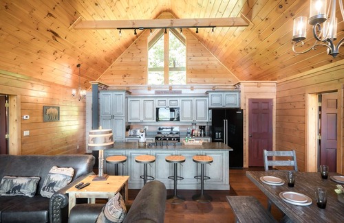 Black Bear Falls Cabin | Breathtaking views, 4 king suites, game room, hot tub.