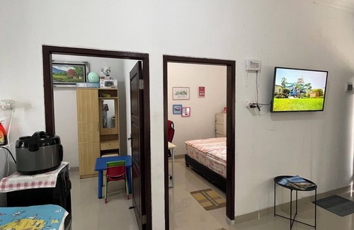 Kecamatan Labuapi Bed & Breakfast | Breeze Home BnB