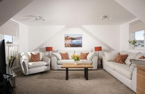 Goonhavern Apartment | Bridge Apartment