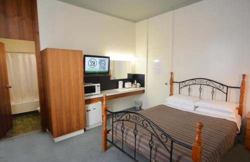 Smithton Hotel | Bridge Hotel