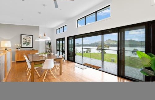 Bonnie Doon House | Bridge Water Views