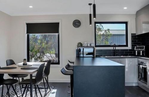 Bridport House | Bridport by the Sea