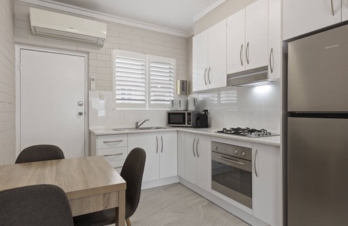 Largs Bay Apartment | Bright 2-Bed Apartment Steps from Largs Bay Beach