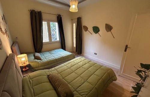 Shurtah al-Dakhlah Apartment | Bright & Airy home