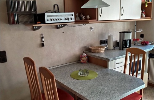 Kluesserath Apartment | Bright and cozy vacation apartment with covered balcony in Mediterranean style!