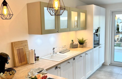 Ubstadt-Weiher Apartment | Bright and friendly domicile