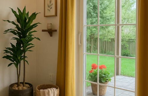 Aurora Apartment | Bright and Modern 2BR Apartment, Adventure-Local Delights Await! Family & Group
