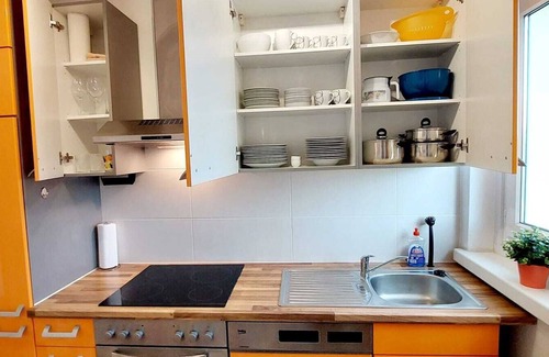 Gruna Apartment | Bright Apartment with Balcony at the Big Garden Near City Center