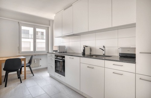 Matthaus Apartment | Bright Matthäus 3 Room w/Storage, near Kleinbasel, by Blueground