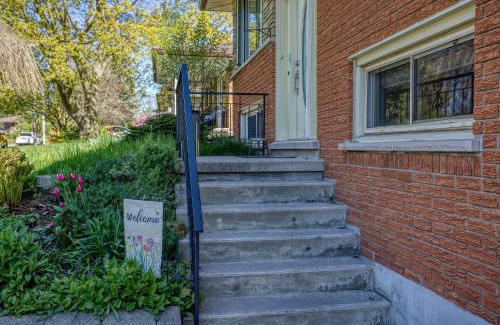 Guelph House | Bright & Modern 1 bedroom unit!