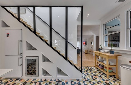 Midtown Apartment | Bright & stylish 2BR/1.5BA unit with king & queen beds, 2 chic bathrooms, an open chef's kitchen, cozy living space, and a private screened-in patio. Located just 0.5 mi from Piedmont Park. Walkable, modern, and perfect for couples or professionals.