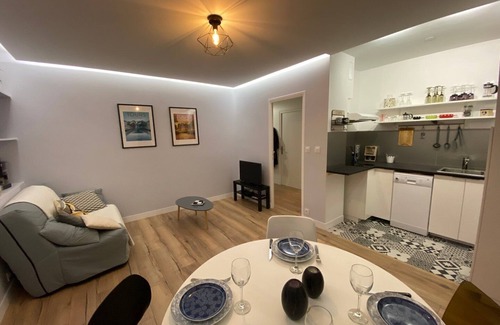 Old Town Apartment | Bright T2 apartment in the center of Tours