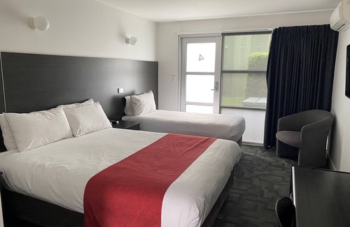 Brighton Hotel | Brighton Hotel Motel