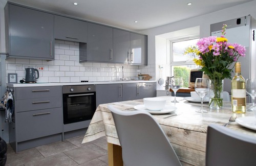 Tan-y-groes Cottage | Brigydon, Tresaith - Two Bedroom Cottage, Sleeps 5