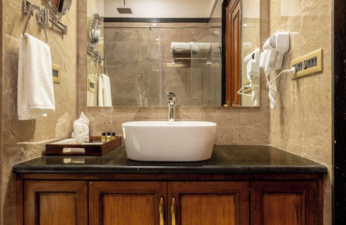 Amer Fort Road Hotel | BRIJ CASTLE