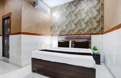 Hasanpur Hotel | Brijwasi guest house