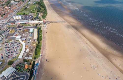 Louth Other | Brilliant 6 Berth Caravan For Hire At Sunnydale Park In Skegness Ref 35076Af