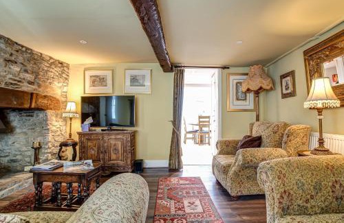 Woodstock House | Browns Lane