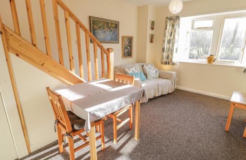 Penmaenpool House | Bryn Melyn Artist's Cottage