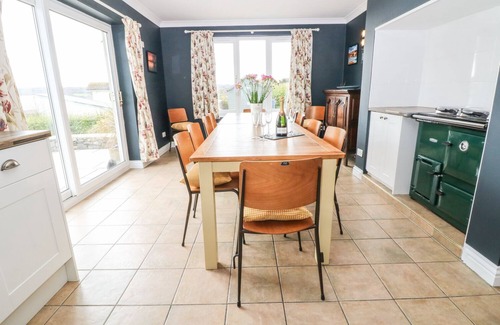 Benllech Cottage | Bryn y Don