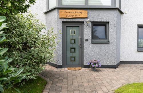 Dahlem Apartment | BuchenBlick, Ferienwohnung