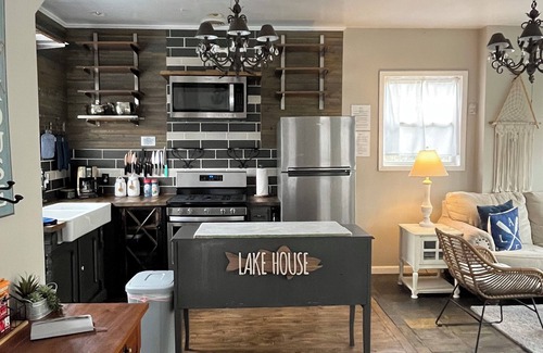 Millersport Cottage | Buckeye Lake Canal Cottage