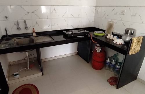 Undri Apartment | Budget Private Room near Magarpatta 5km Undri 2km - by IT Pro