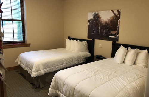 Gary Hotel | Buffalo Ridge Resort