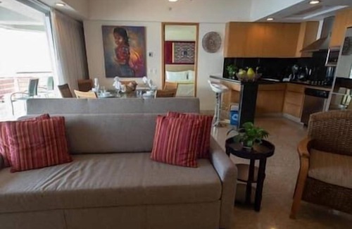 Las Glorias Resort | Buganvillas, Beachfront Resort, Puerto Vallarta, Mexico