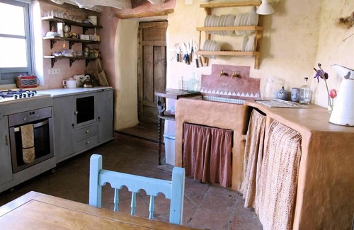 Atalbeitar House | Built by the Moors, restored respecting its heritage with WIFI, SMART TV & SPA