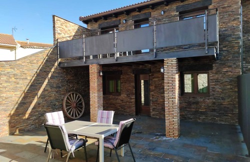 Buitrago del Lozoya Apartment | Buitrago Old Bridge CASA ROBLE