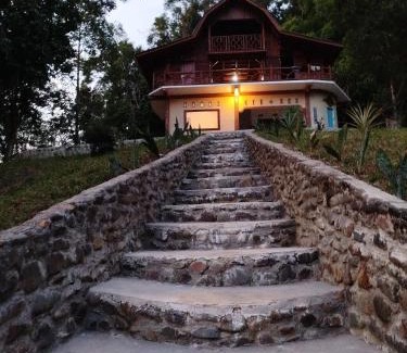 Bohorok House | Bukit Lawang Batu Kapal Rimba House