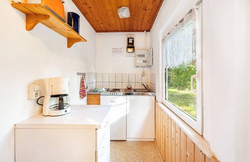 Kollm House | Bungalow '13 - Finnhütte' with Private Terrace and Shared Garden