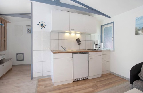 Bakenberg House | Bungalow 'Bungalow Netzboden, Bgl 28' with Private Terrace and Wi-Fi