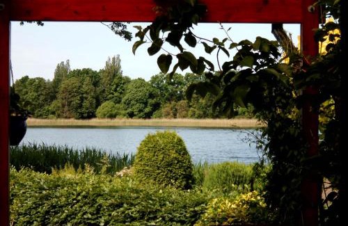 Karwe House | Bungalow Idylle Am See