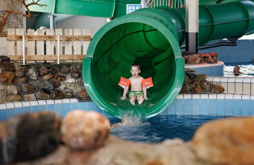 Municipality of Weert House | Bungalow on Weerterbergen Waterfront