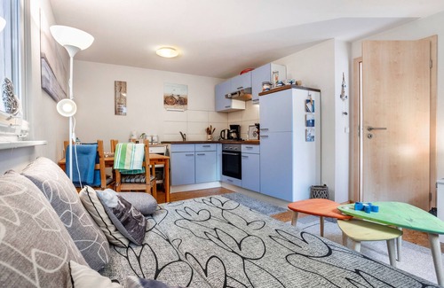 Bakenberg House | Bungalow "Zur Möwe' Bgl 21" with Private Terrace & Wi-Fi