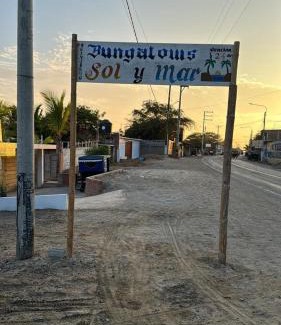 Punta Sal House | Bungalows Sol y Mar