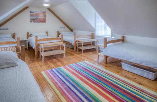 Llangennith House | Bunk House - 4 Bedroom - Llangenith