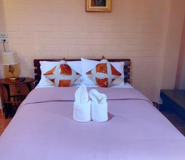 Kamphaeng Phet Apartment | Bunraksa Resort