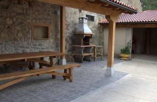 Posada de Valdeon Cottage | Burón House for 10 people